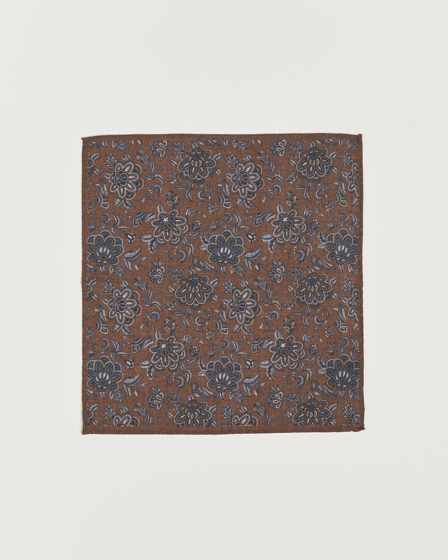 Herre |  | Amanda Christensen | Wool Flannel Large Flower Pocket Square Brown