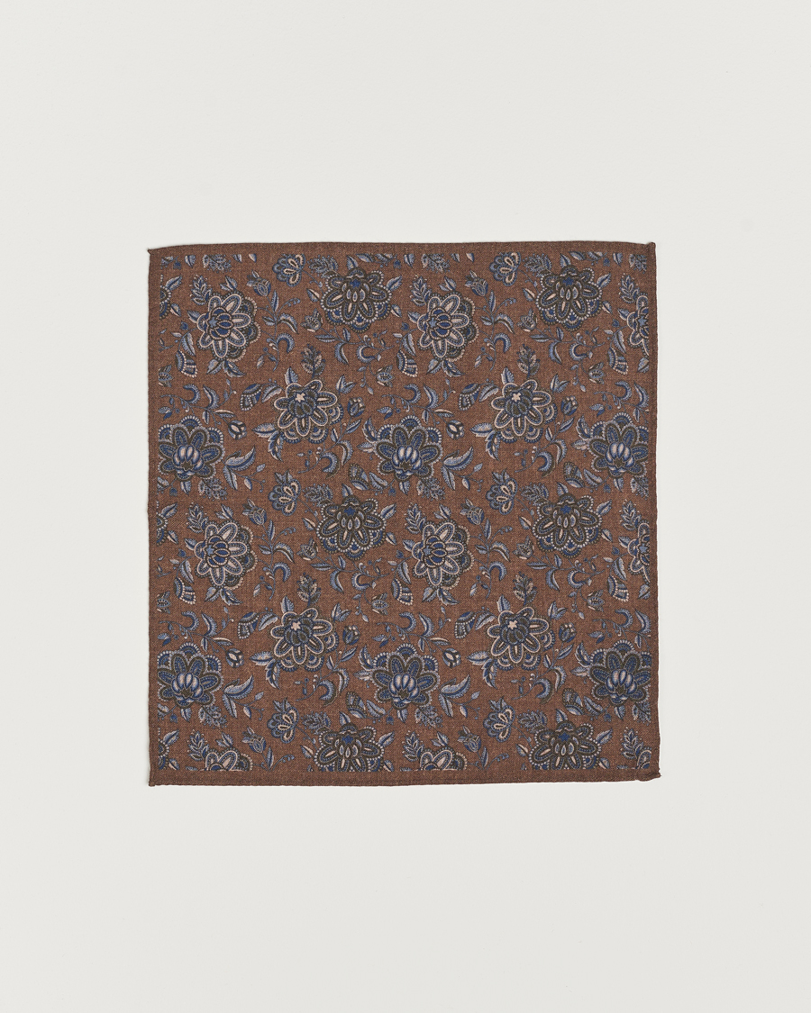 Herre | | Amanda Christensen | Wool Flannel Large Flower Pocket Square Brown