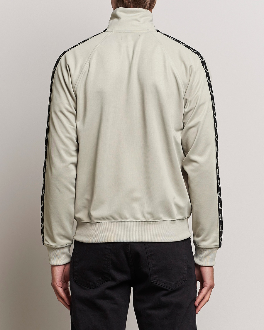 Herre | Gensere | Fred Perry | Taped Track Jacket Light Oyster