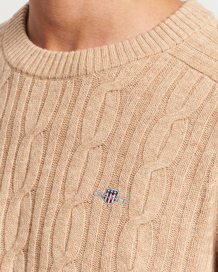 Herre | Gensere | GANT | Lambswool Cable Crew Neck Pullover Khaki Melange