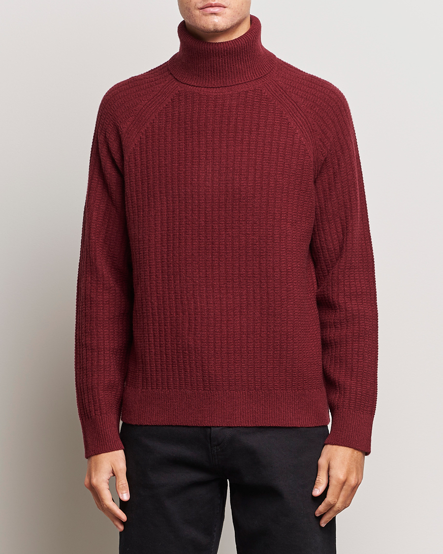 Herre | Pologensere | GANT | Lambswool Textured Rollneck Plumped Red