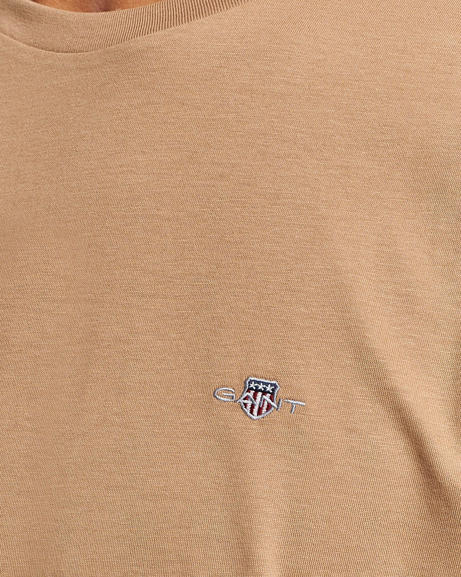 Herre | T-Shirts | GANT | The Original T-shirt Warm Khaki