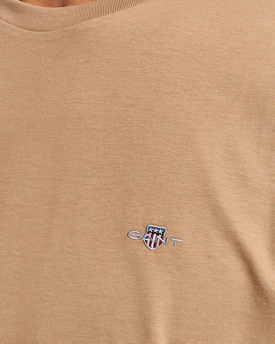 Herre | T-Shirts | GANT | The Original T-Shirt Warm Khaki
