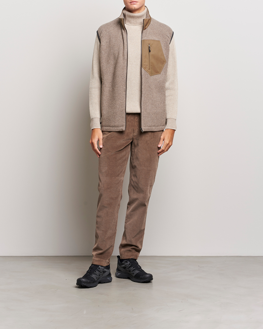 Herre | Jakker | SEASE | Explorer Cashmere Fleece Vest Oyster