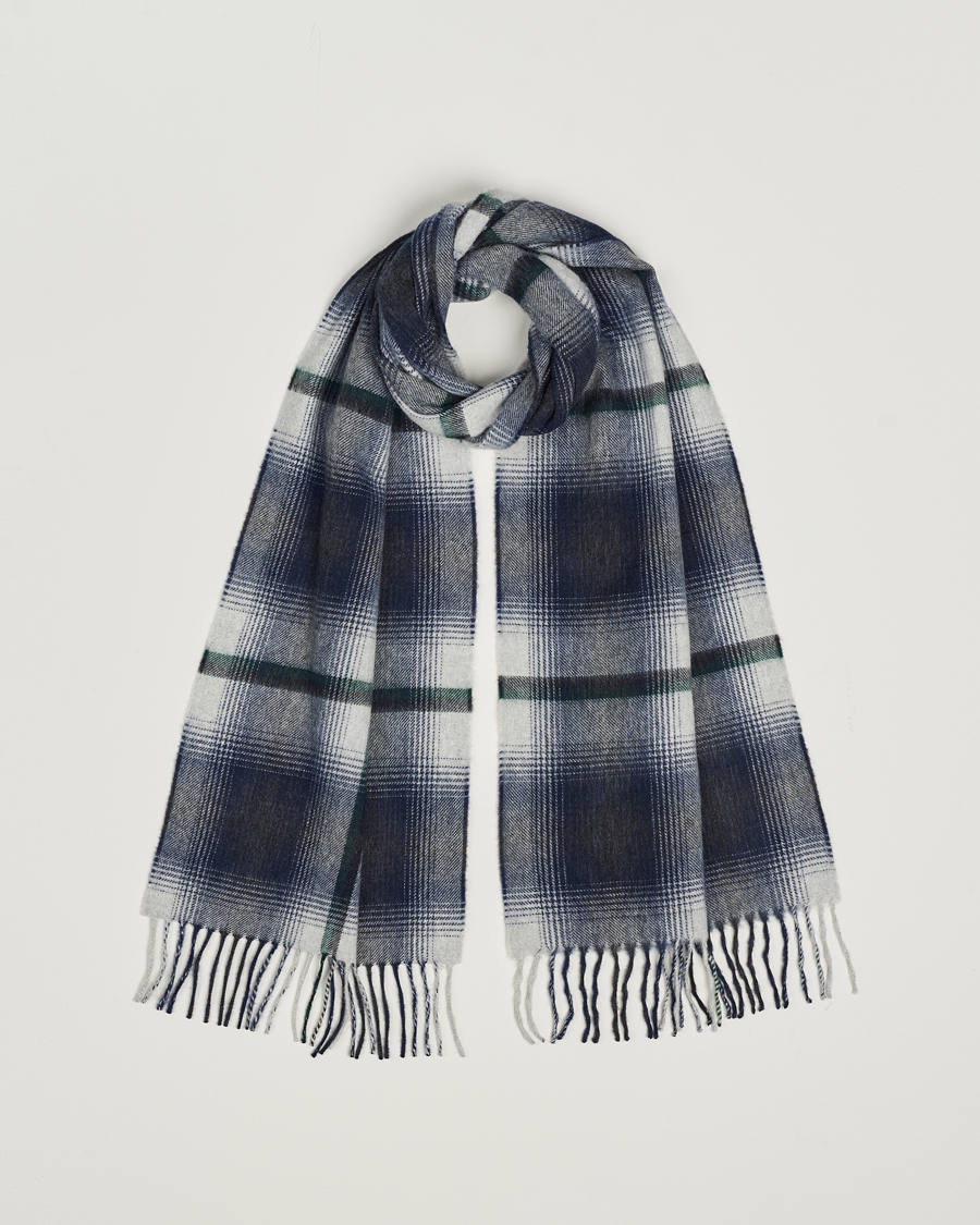 Herre | Begg & Co Wool/Cashmere Shadow Check Scarf 32*180cm Silver/Navy | Begg & Co | Wool/Cashmere Shadow Check Scarf 32*180cm Silver/Navy