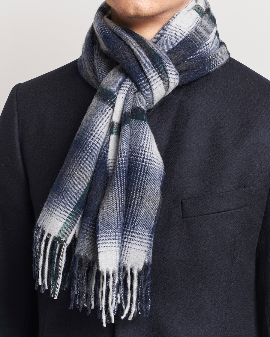 Herre | Begg & Co | Begg & Co | Wool/Cashmere Shadow Check Scarf 32*180cm Silver/Navy