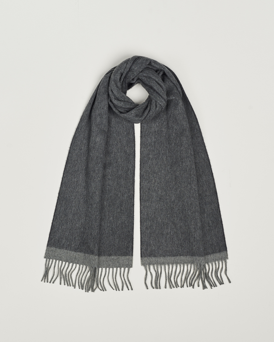 Herre | Begg & Co | Begg & Co | Solid Board Wool/Cashmere Scarf Flannel Charcoal