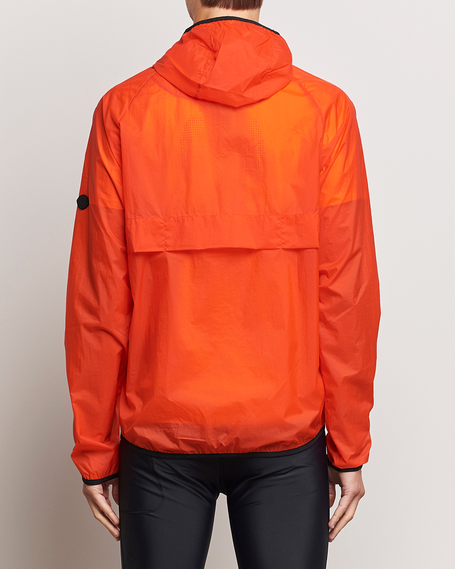 Herre | Jakker | District Vision | Ultralight Packable DWR Wind Jacket Tangerine