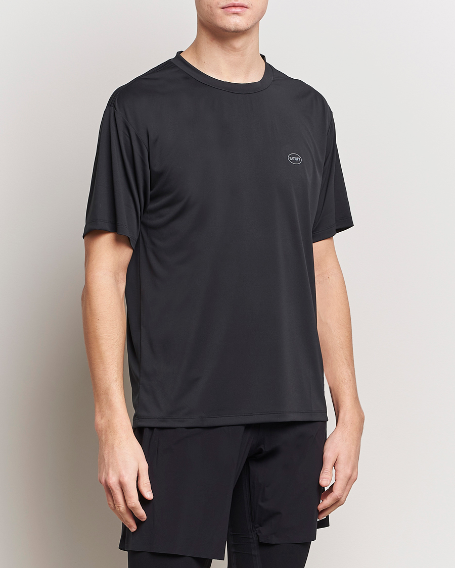 Herre | T-Shirts | Satisfy | AuraLite T-Shirt Black