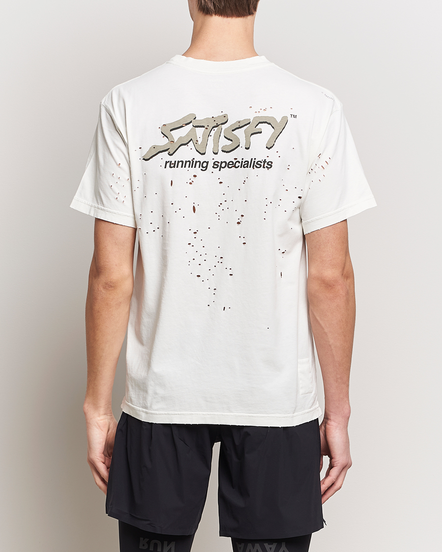 Herre | T-Shirts | Satisfy | MothTech T-Shirt Off White
