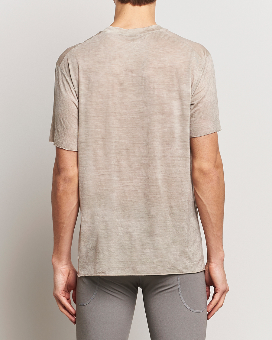 Herre | T-Shirts | Satisfy | CloudMerino T-Shirt Sun Bleached Greige