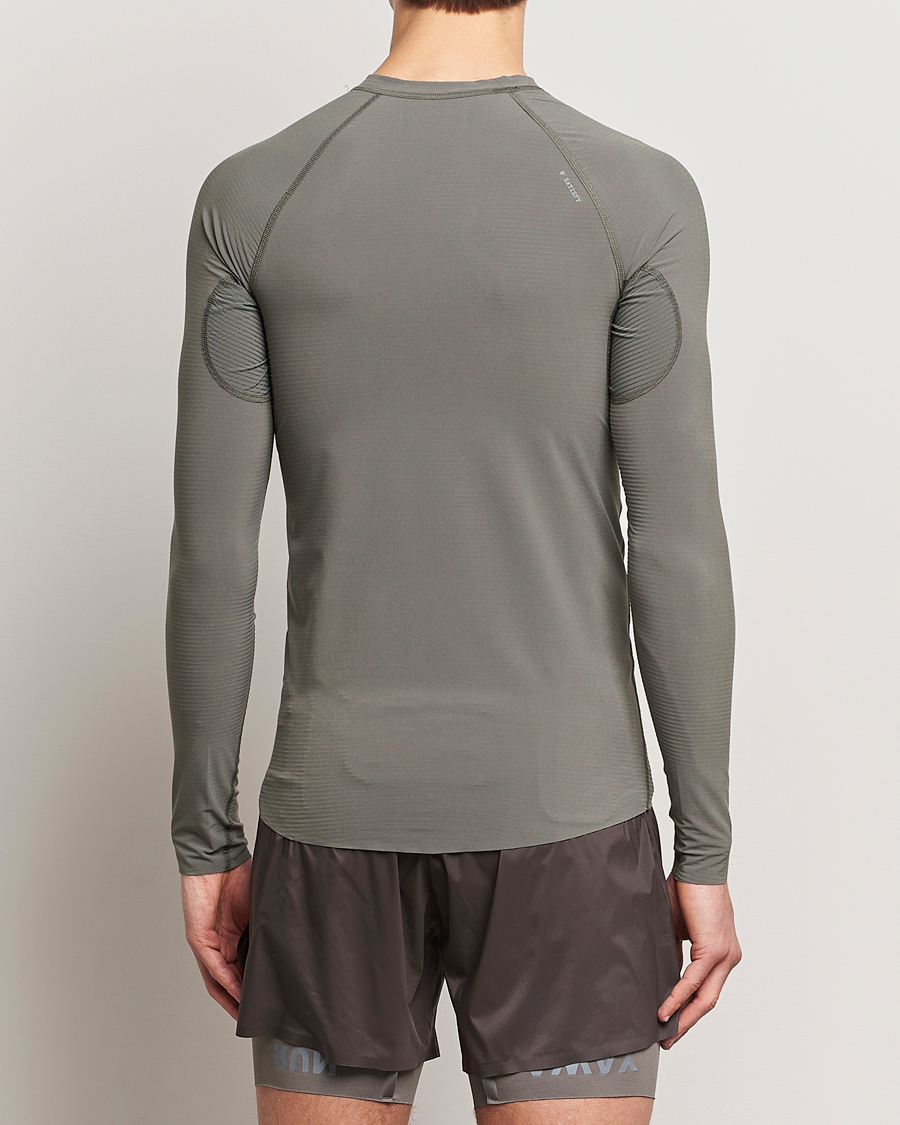 Herre | T-Shirts | Satisfy | CoffeeThermal Base Layer Dark Natural