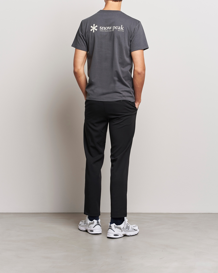 Herre | T-Shirts | Snow Peak | Logo T-Shirt Charcoal