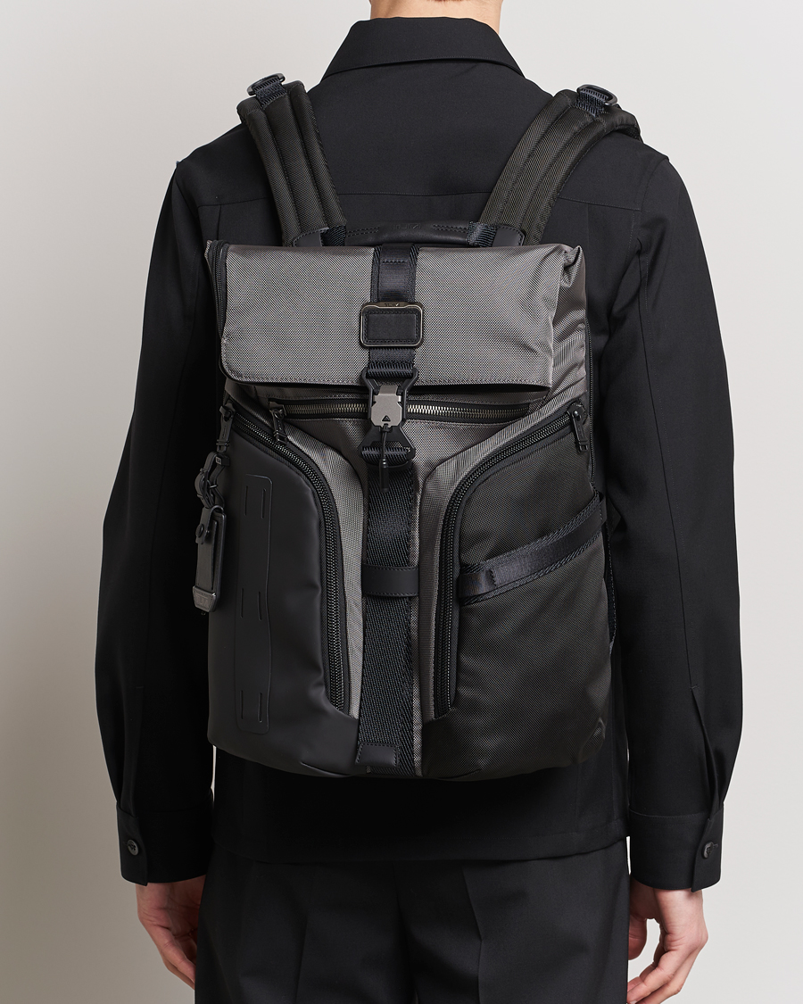 Herr |  | TUMI | Alpha Bravo Logistics Backpack Charcoal