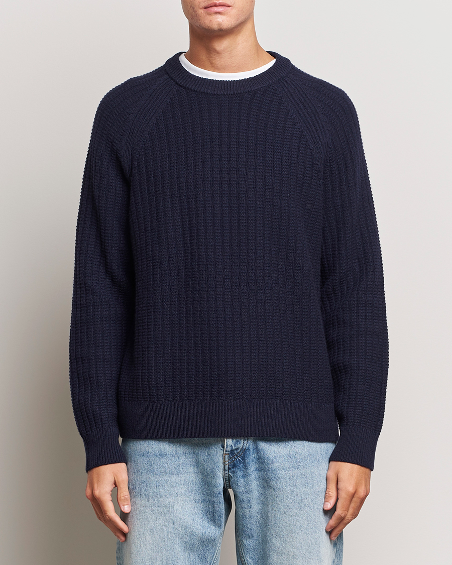 Herre | Gensere | GANT | Textured Raglan Knitted Crew Neck Evening Blue