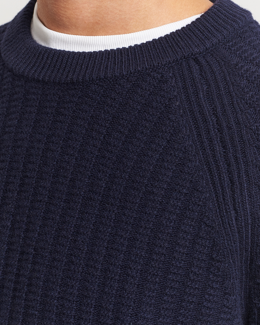 Herre | Gensere | GANT | Textured Raglan Knitted Crew Neck Evening Blue