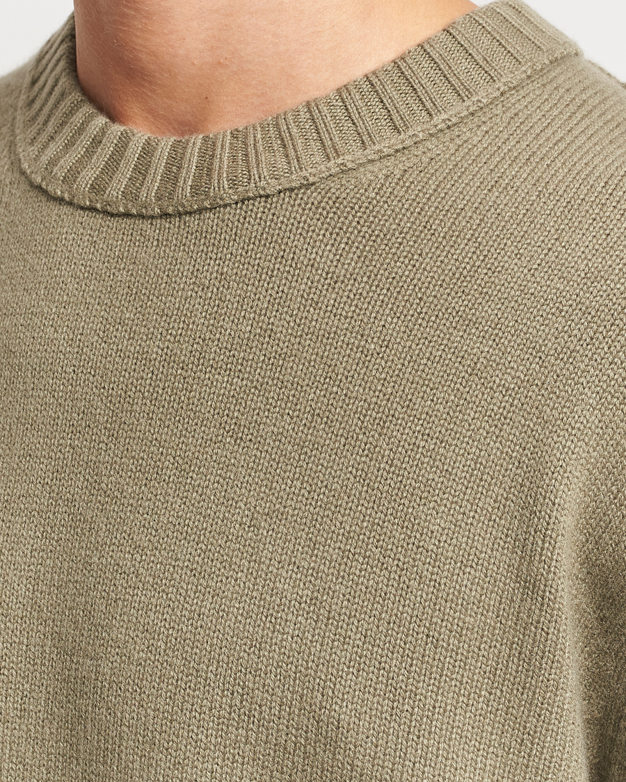 Herre | Gensere | FRAME | Cashmere Sweater Khaki Green