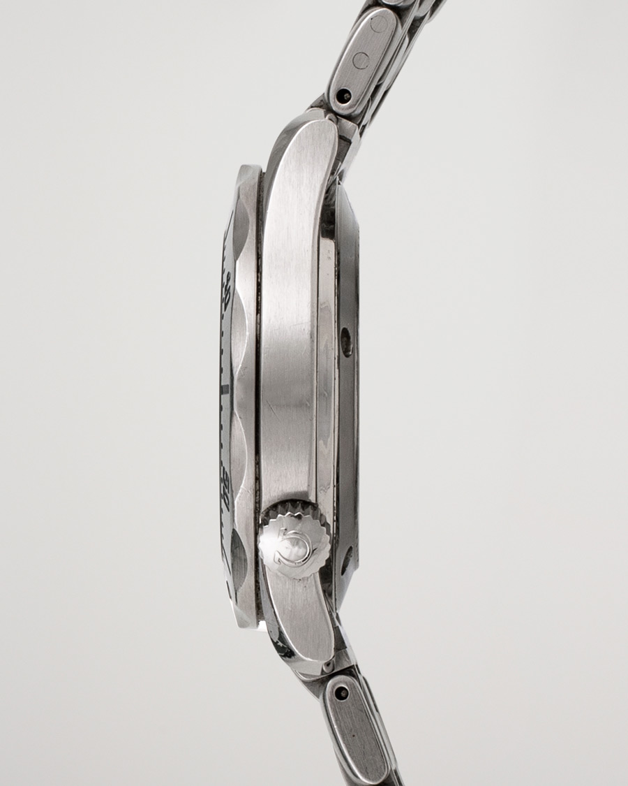 Herre | Omega Pre-Owned Seamaster Diver 300 M Steel Blue | Omega Pre-Owned | Seamaster Diver 300 M Steel Blue