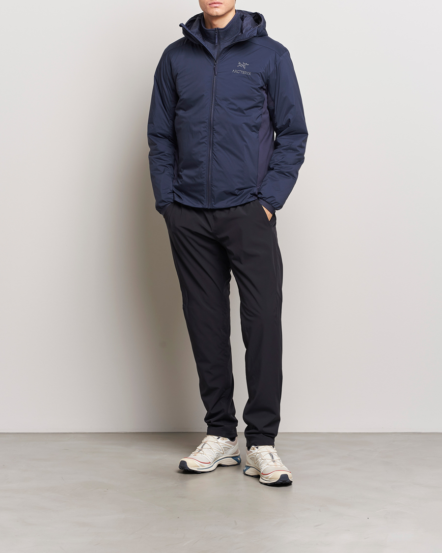 Herre | Jakker | Arc'teryx | Atom Hooded Jacket Black Sapphire