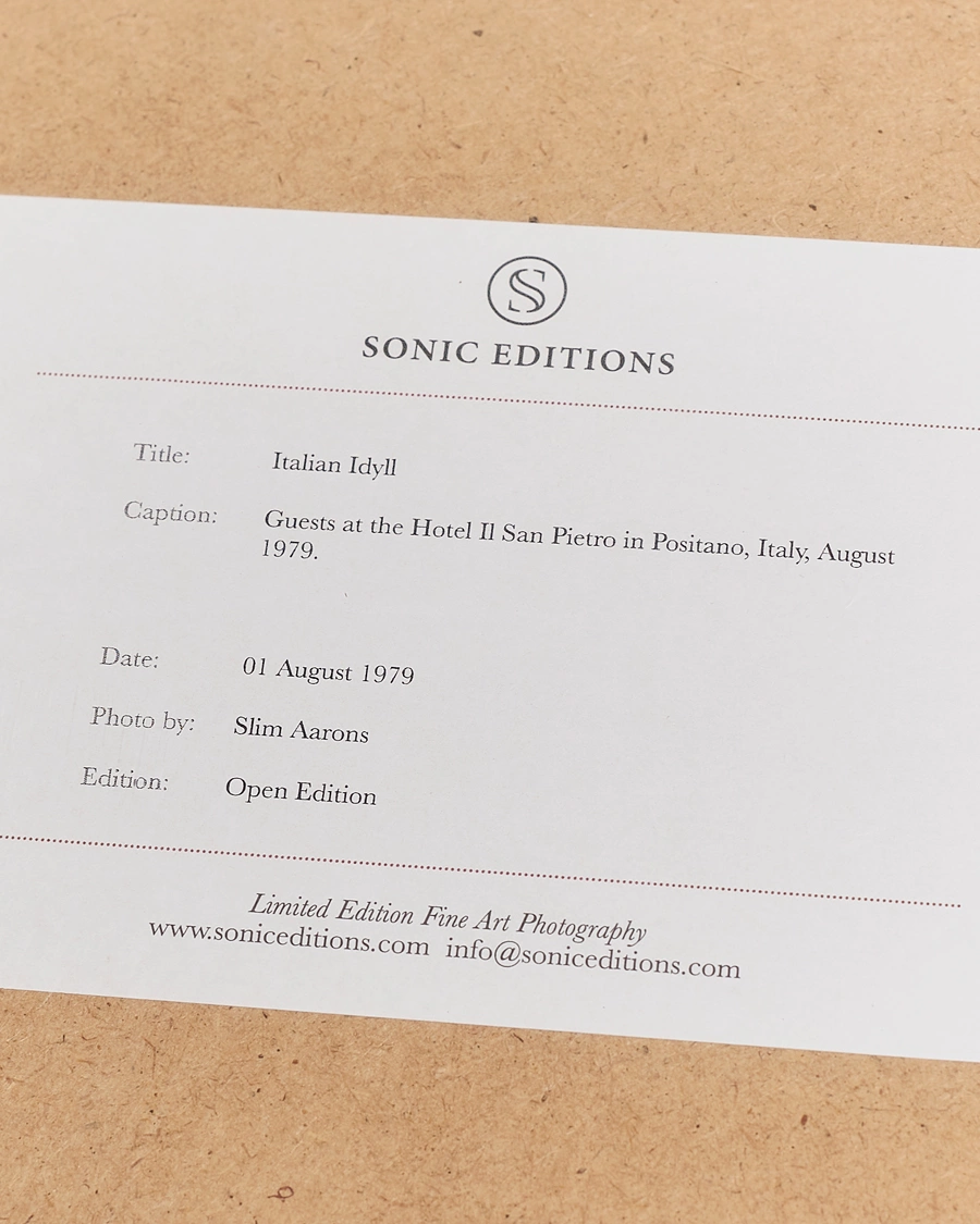 Herre | Gaver | Sonic Editions | Framed Slim Aarons Italian Idyll 