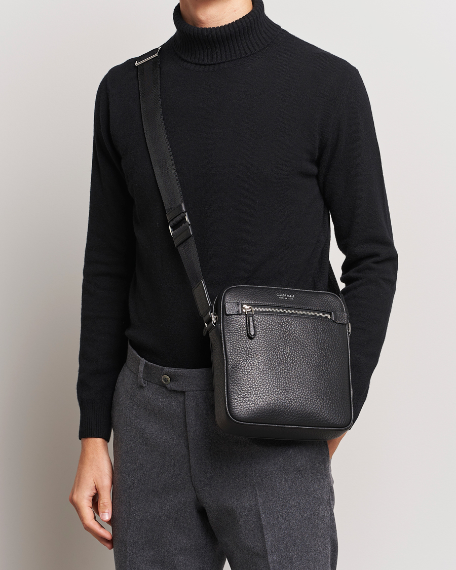 Herre | Canali | Canali | Grain Leather Shoulder Bag Black