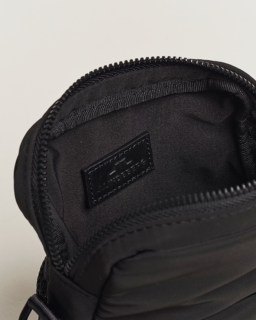 Herre | Vesker | J.Lindeberg | Small Crossbody Bag Black