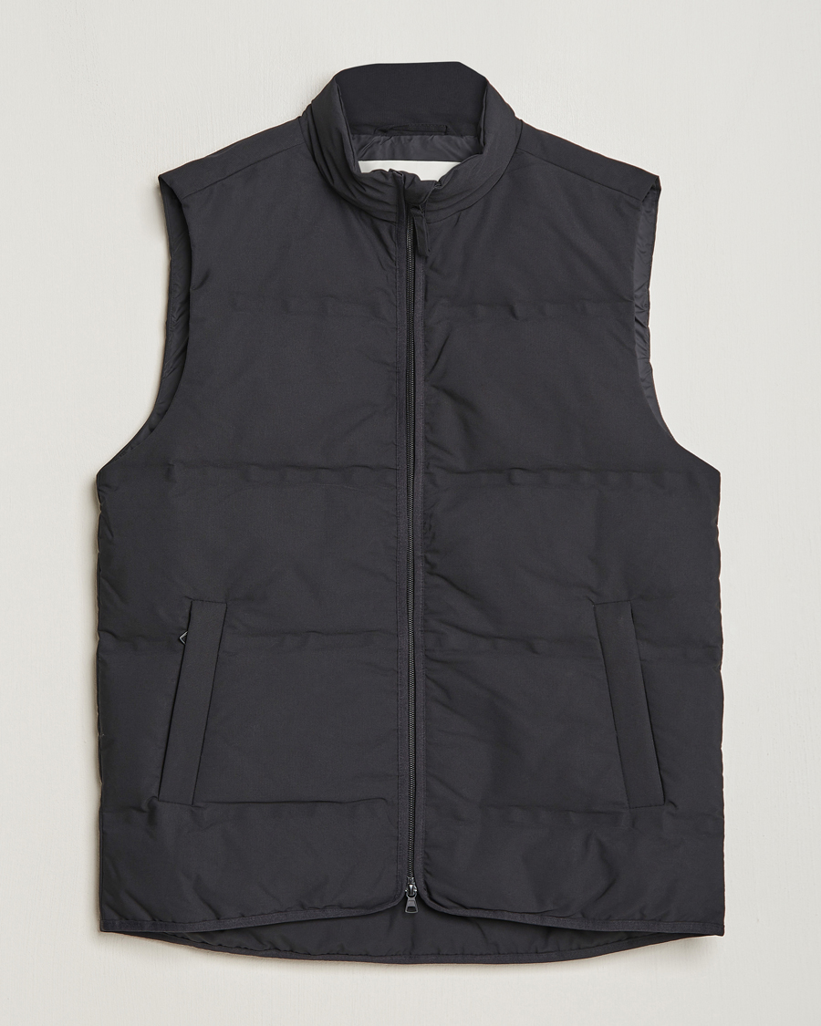 Herre |  | A Day's March | Alford Puffer Vest Black