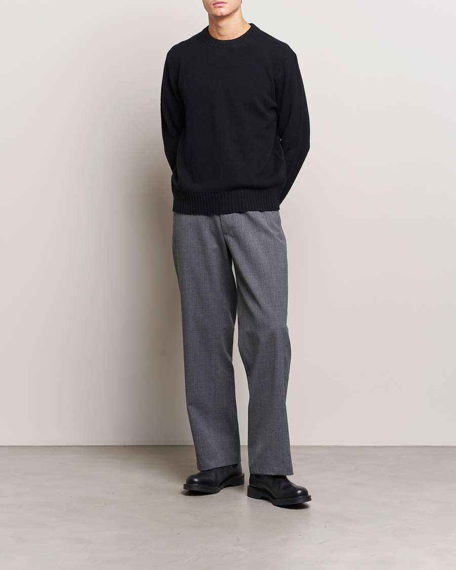Herre | Gensere | A Day's March | Marlow Lambswool Crew Black