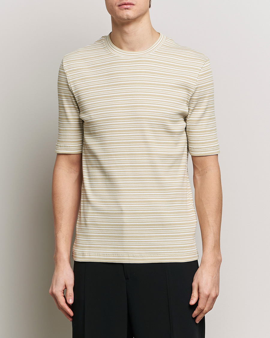 Herre | Business & Beyond | Filippa K | Striped Rib T-Shirt Dark Yellow/White