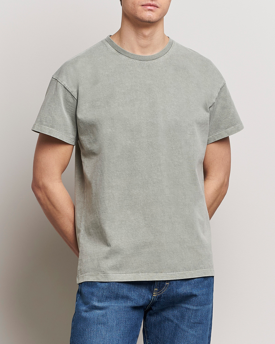 Herre | Contemporary Creators | Jeanerica | Marcel Heavy Crew Neck T-Shirt Washed Olive Green