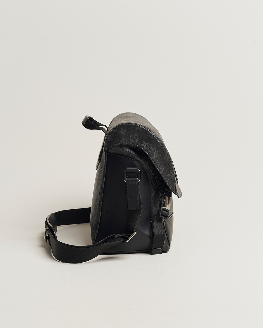Herre | Louis Vuitton Pre-Owned Messenger Voyager MM Bag Monogram Eclipse | Louis Vuitton Pre-Owned | Messenger Voyager MM Bag Monogram Eclipse