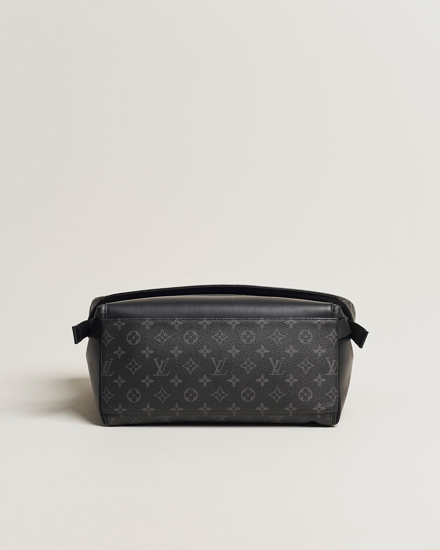 Herre | Louis Vuitton Pre-Owned Messenger Voyager MM Bag Monogram Eclipse | Louis Vuitton Pre-Owned | Messenger Voyager MM Bag Monogram Eclipse