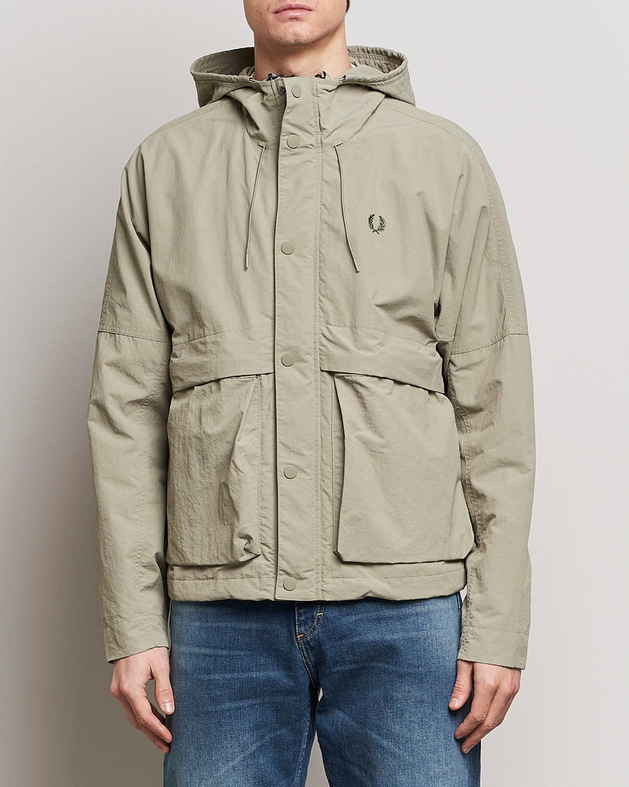 Herre |  | Fred Perry | Cropped Ripstop Hooded Jacket Warm Grey