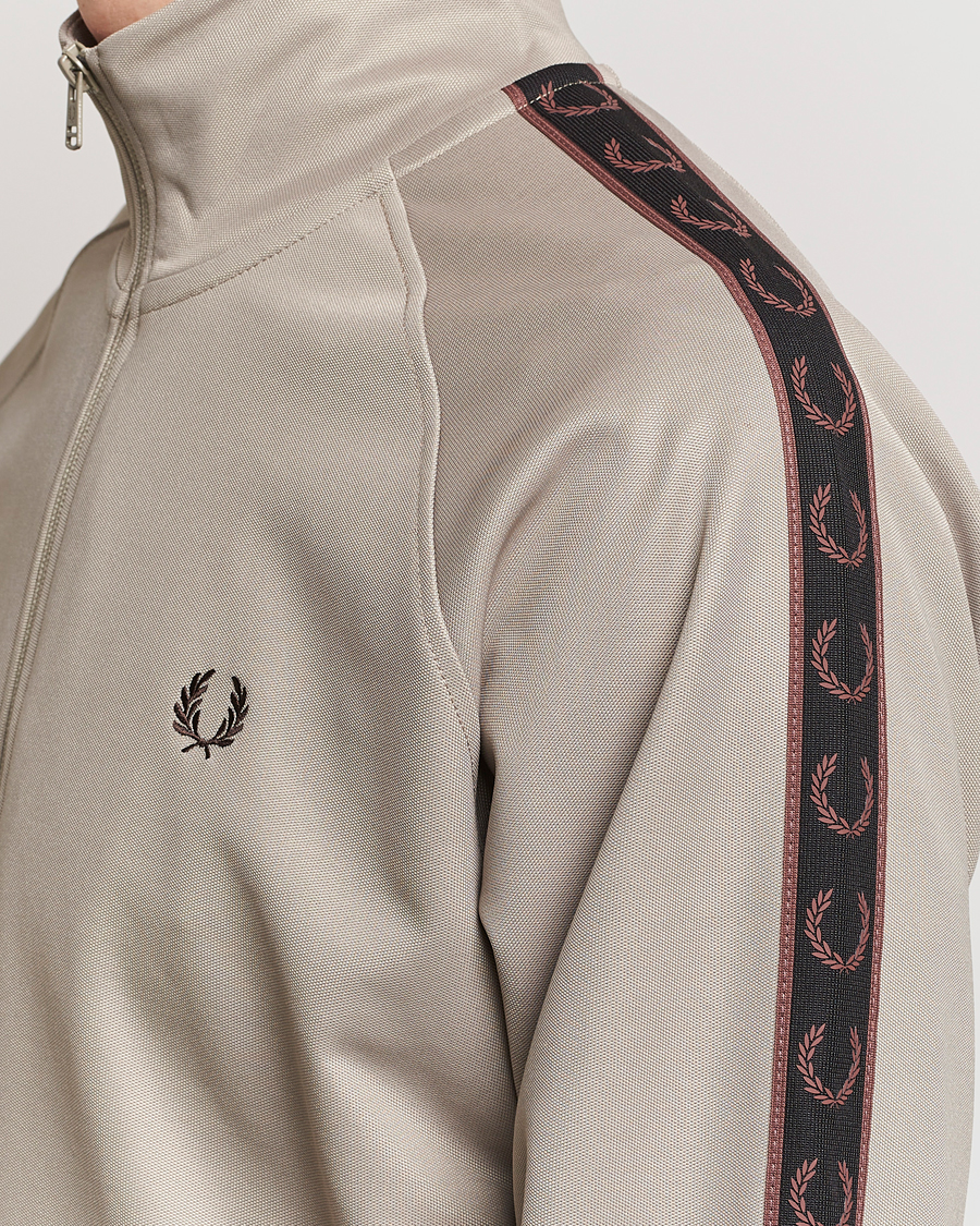 Herre | Gensere | Fred Perry | Taped Track Jacket Warm Grey