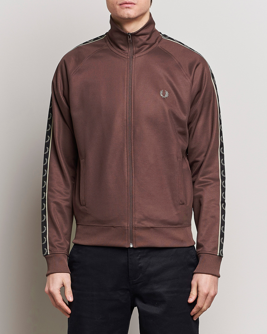 Herre | Klær | Fred Perry | Taped Track Jacket Brick Red