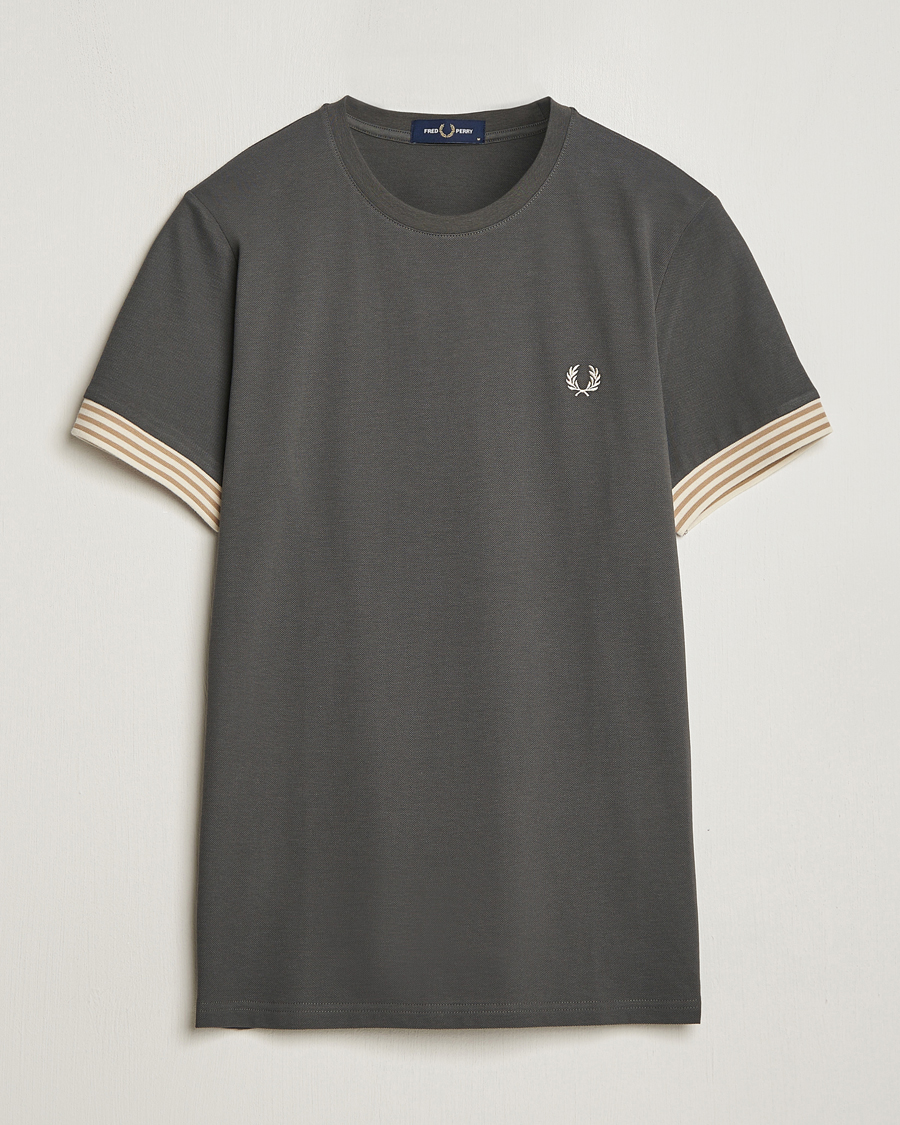 Herre | T-Shirts | Fred Perry | Striped Cuff Crew Neck T-Shirt Field Green
