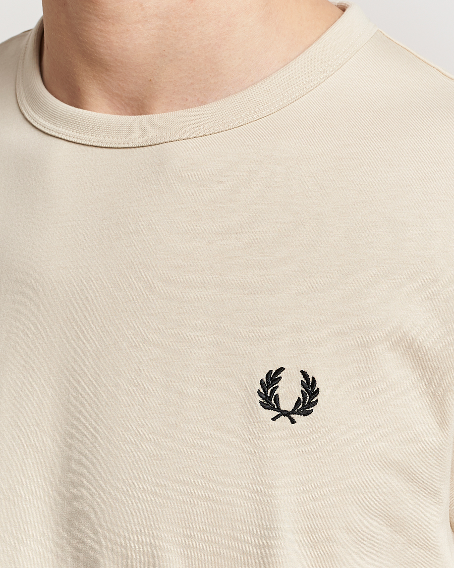 Herre | T-Shirts | Fred Perry | Ringer T-Shirt Oatmeal