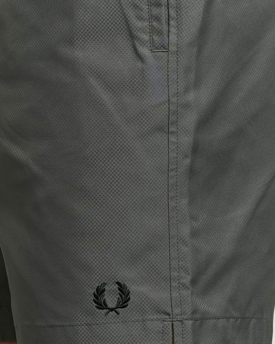 Herre | Badeshorts | Fred Perry | Classic Swimshorts Field Green