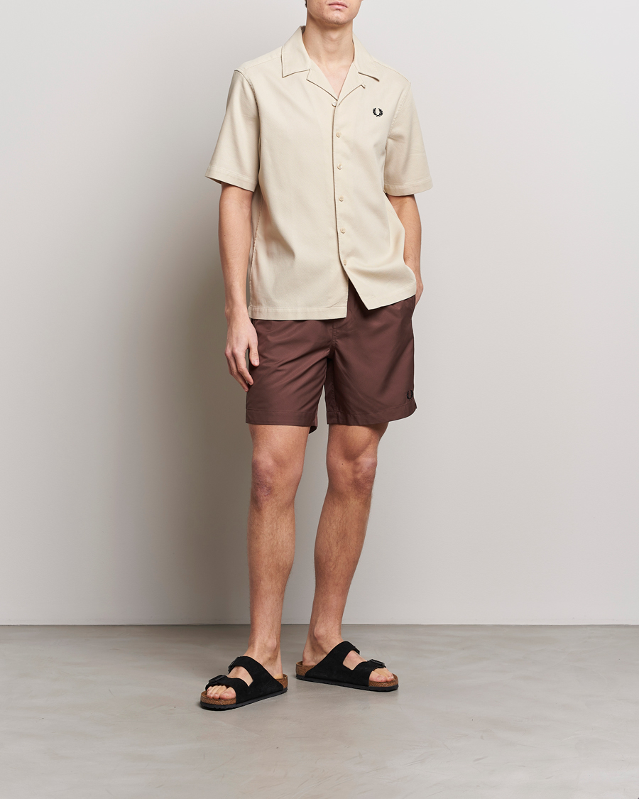 Herre | Badeshorts | Fred Perry | Classic Swimshorts Brick Red