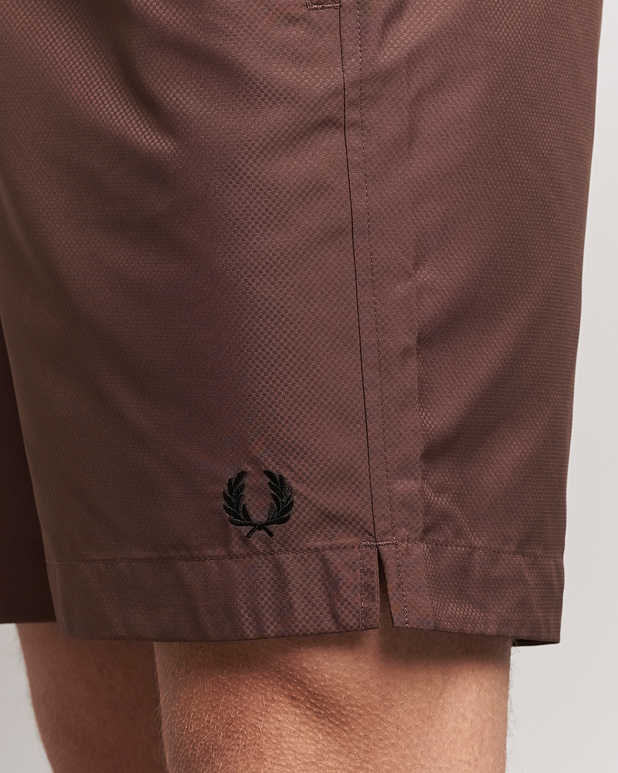 Herre | Badeshorts | Fred Perry | Classic Swimshorts Brick Red