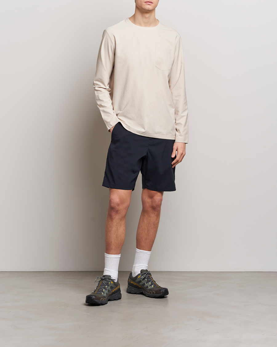 Herre | T-Shirts | Houdini | Cover Crew Quick Dry Long Sleeve Foggy Mountain