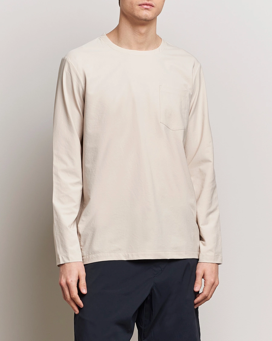Herre | T-Shirts | Houdini | Cover Crew Quick Dry Long Sleeve Foggy Mountain