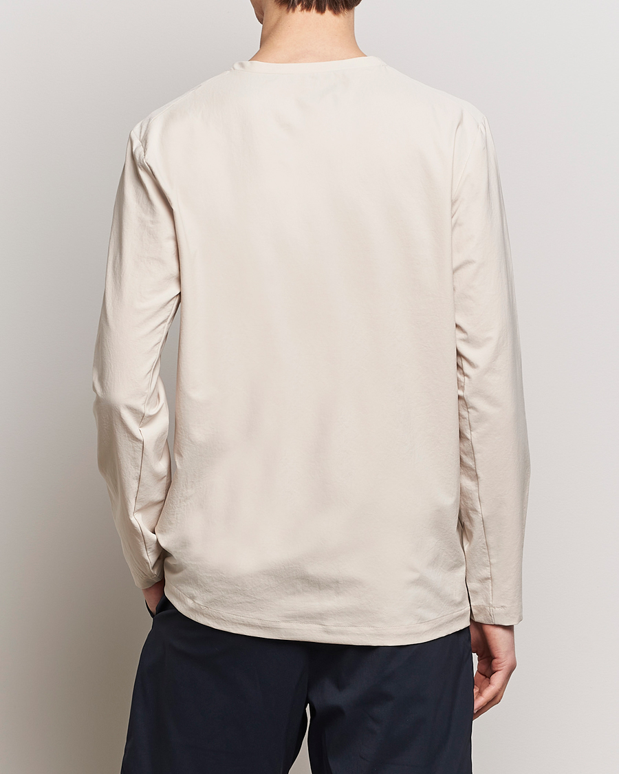 Herre | T-Shirts | Houdini | Cover Crew Quick Dry Long Sleeve Foggy Mountain