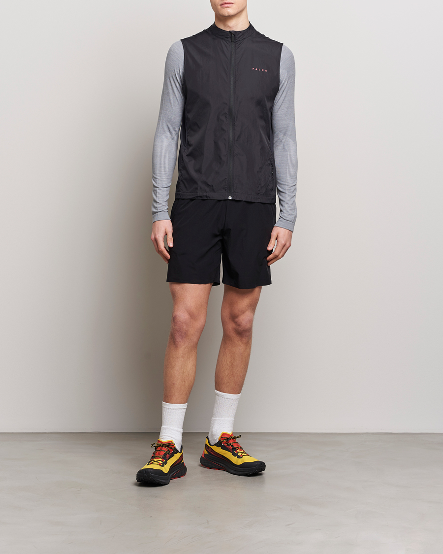 Herre | Gensere | Falke Sport | Falke Recycled Running Vest Black