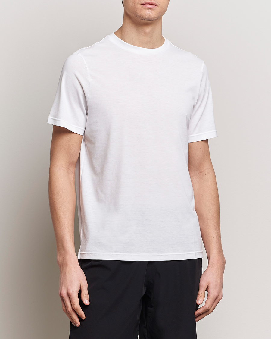 Herre | Nytt i butikken | Falke Sport | Falke Core Running T-Shirt White