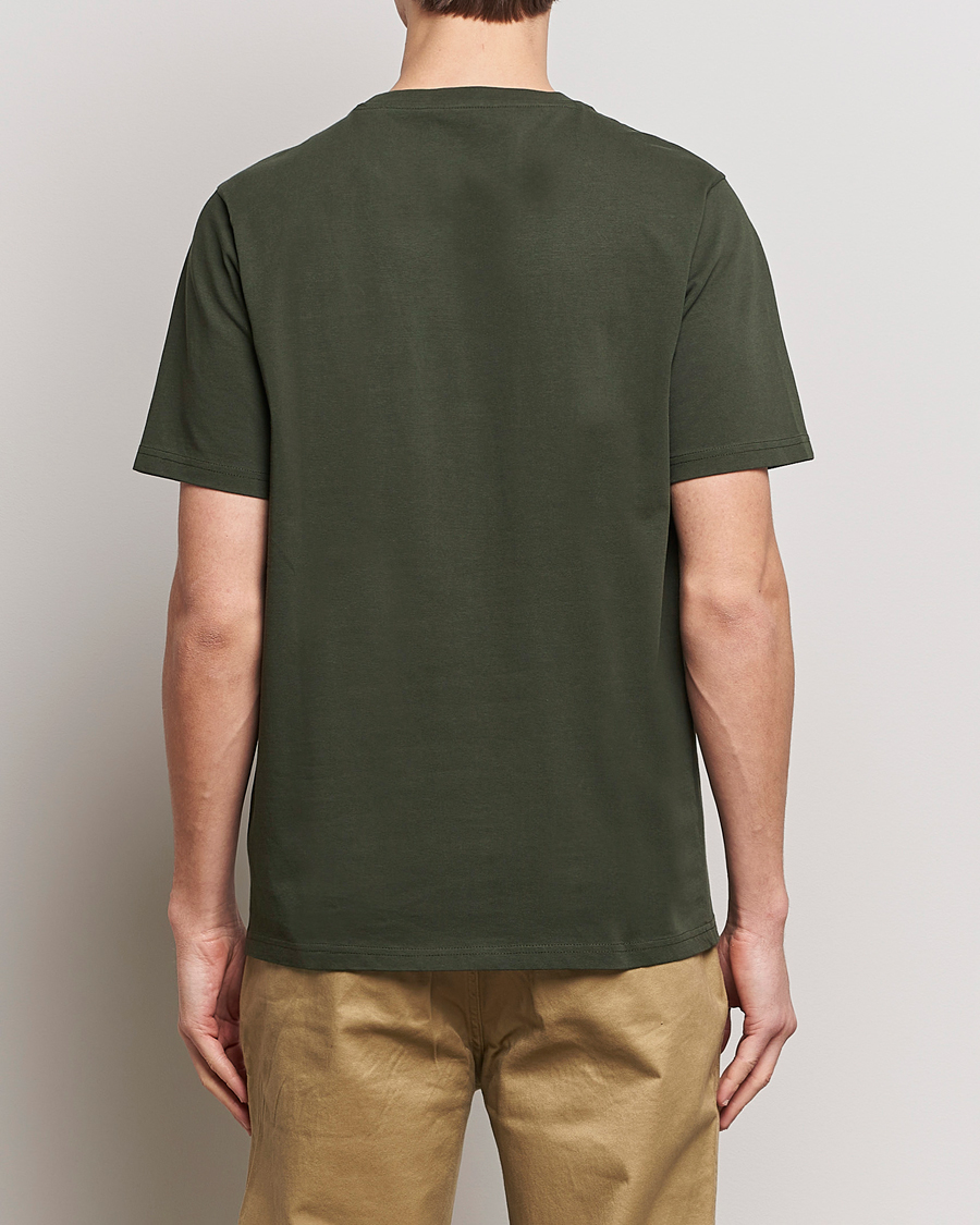 Herre | T-Shirts | KnowledgeCotton Apparel | Loke Badge T-Shirt Forest Night
