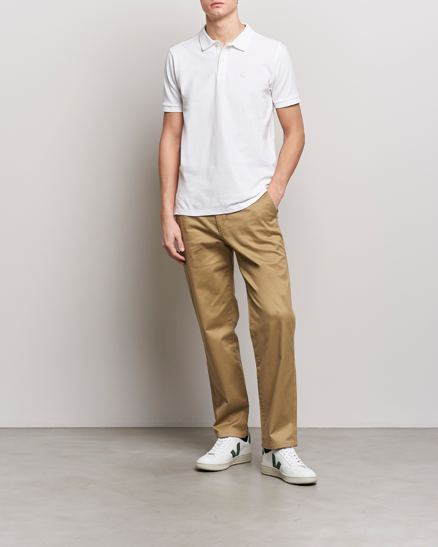 Herre | Pikéer | KnowledgeCotton Apparel | Toke Badge Polo Bright White
