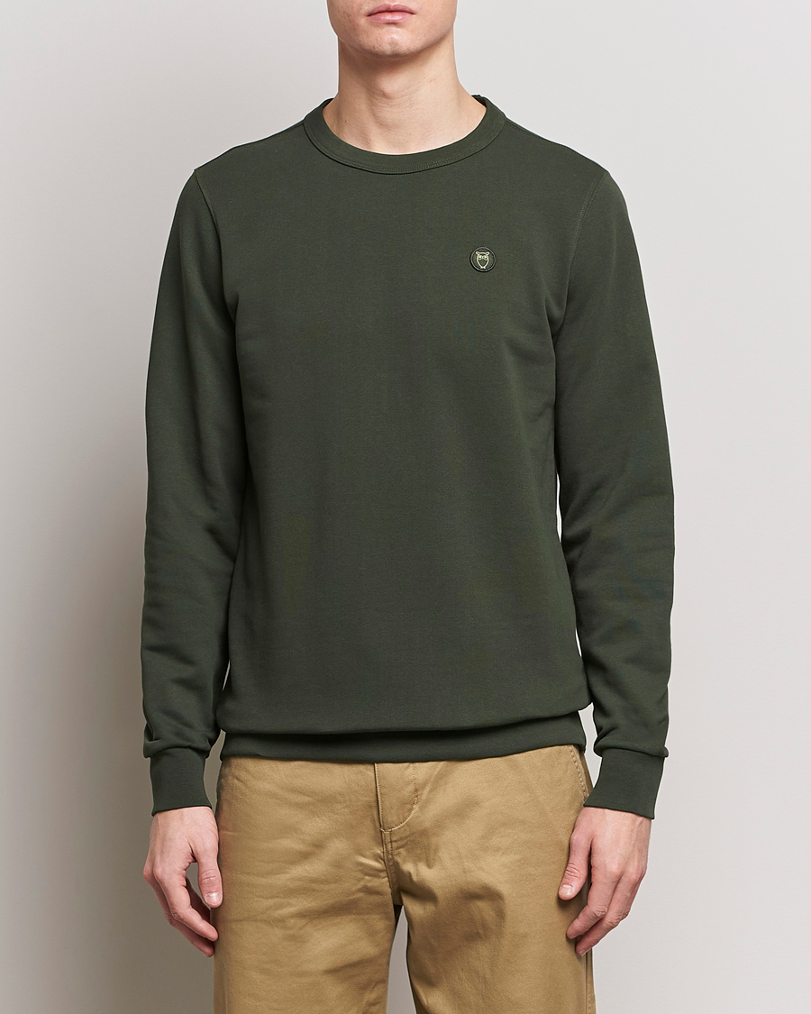 Herr |  | KnowledgeCotton Apparel | Erik Badge Sweatshirt Forest Night