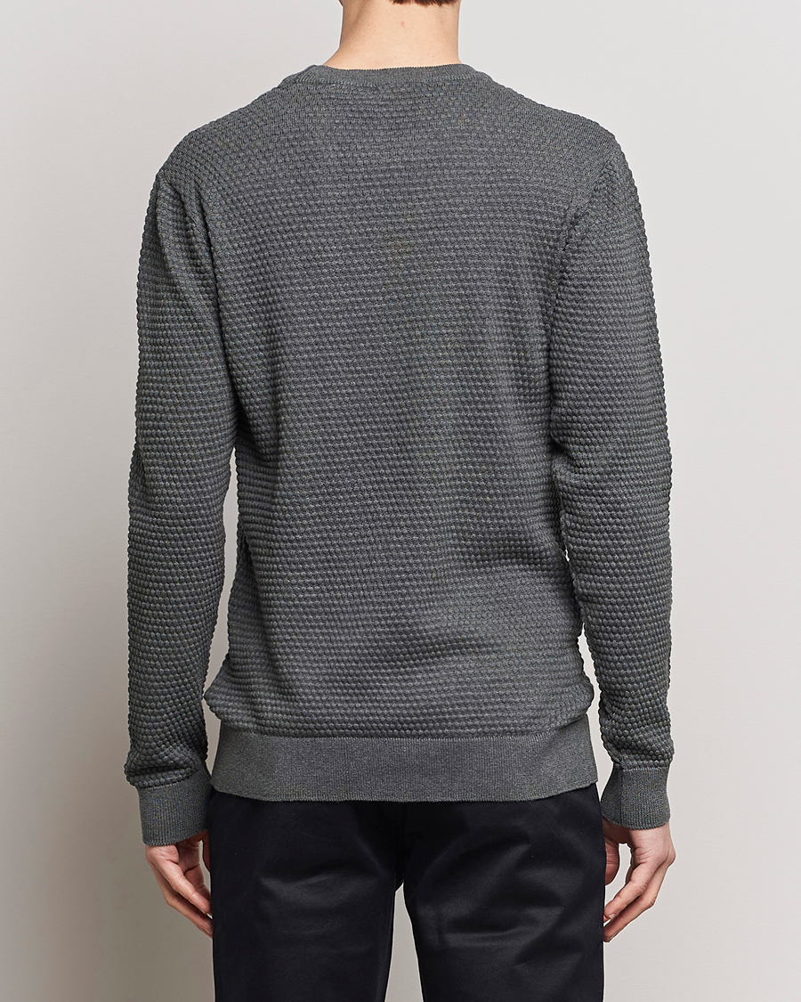 Herre | Gensere | KnowledgeCotton Apparel | Vagn Bubble Knit Cotton Crew Neck Dark Grey Melange