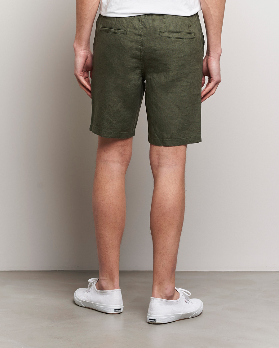 Herre | Shorts | KnowledgeCotton Apparel | Loose Linen Shorts Burnt Olive